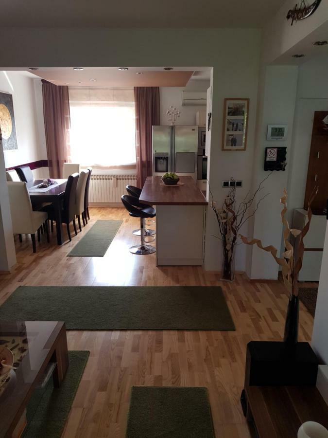 A&T Apartment Запрешич Экстерьер фото
