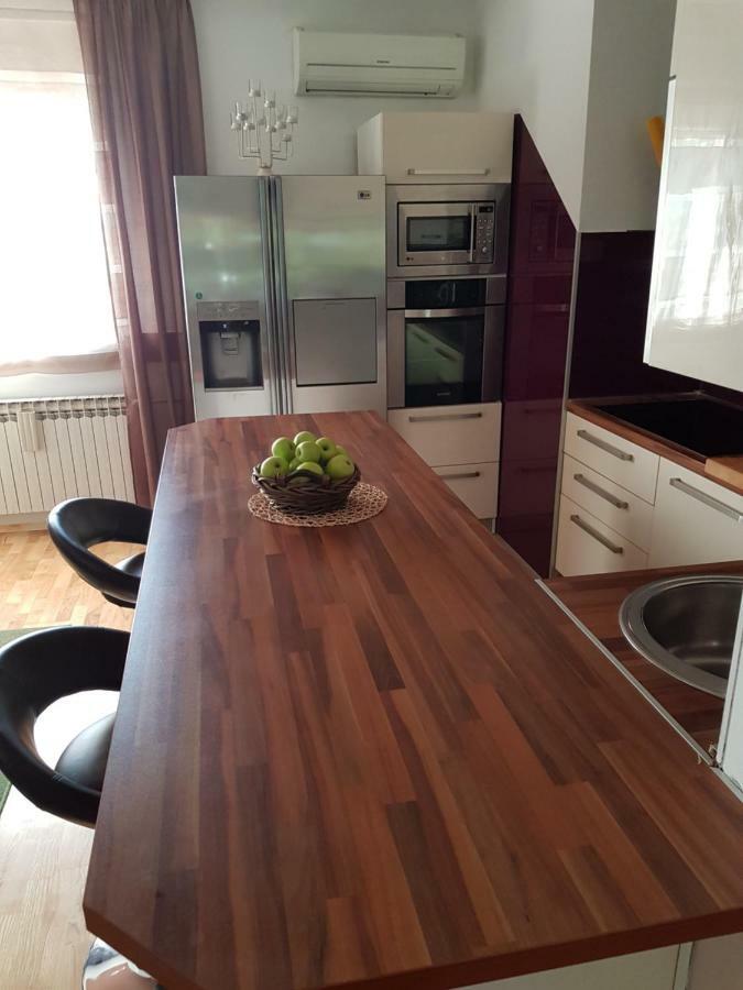 A&T Apartment Запрешич Экстерьер фото