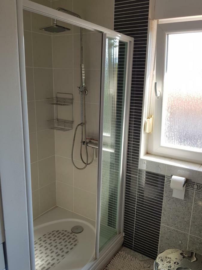 A&T Apartment Запрешич Экстерьер фото